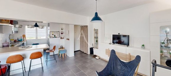 2 bedrooms Apartment in Carcassonne, France No. 313227 3