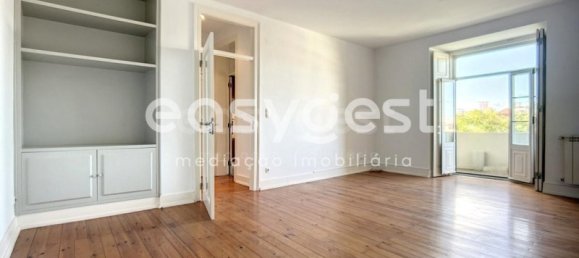 4 Schlafzimmer Wohnung in Lisbon, Portugal, Nr. 79879 16