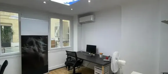 85m² Office in Bordeaux, France No. 290123 4