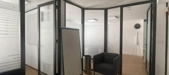 85m² Office in Bordeaux, France No. 290123 5