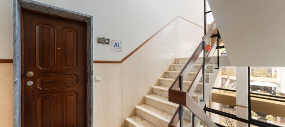 3 bedrooms Penthouse in Lagos, Portugal No. 7906 3