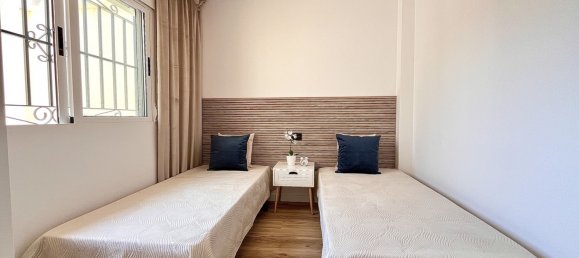 Таунхаус с 3 спальнями в Аликанте, Испания № 139698 13