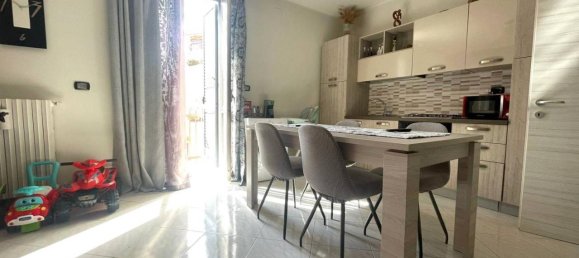Apartamento de 3 divisões em Barletta, Italy N.º 39402 3