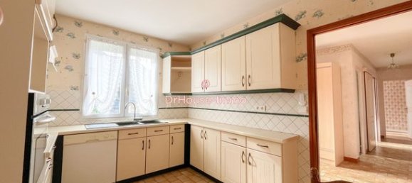 3 Schlafzimmer Haus in Chatellerault, France, Nr. 309965 3