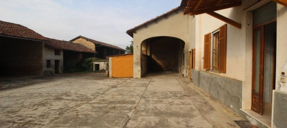 7 bedrooms House in Conzano, Italy No. 339563 27