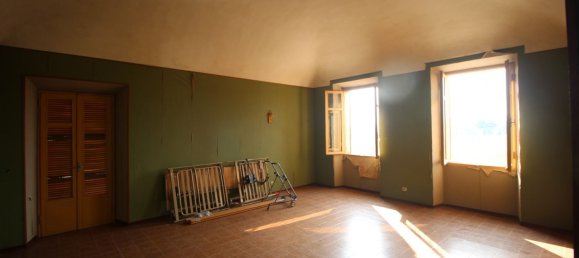 7 bedrooms House in Conzano, Italy No. 339563 10