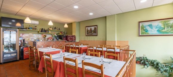 315m² Commercial property in Rio Tinto, Portugal No. 60065 4