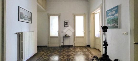Apartamento de 4 dormitorios en Bergamo, Italy No. 370122 6
