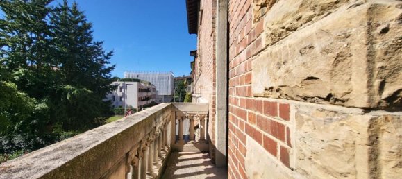 Apartamento de 4 dormitorios en Bergamo, Italy No. 370122 24