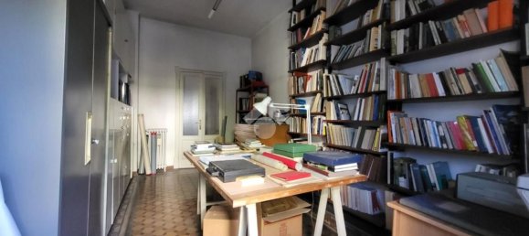 Apartamento de 4 dormitorios en Bergamo, Italy No. 370122 22