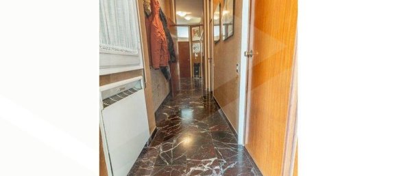 7 rooms Penthouse in Bologna, Italy No. 17487 3