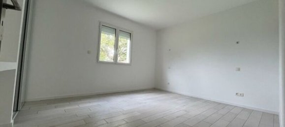 3 Schlafzimmer Haus in Castelsarrasin, France, Nr. 304265 14
