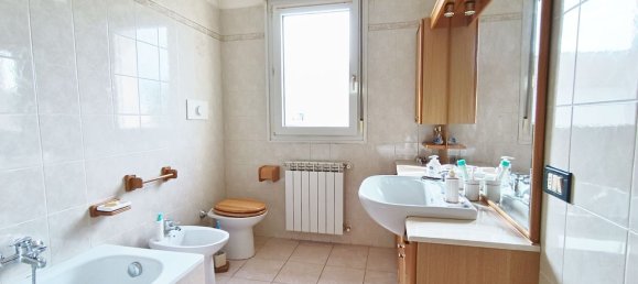 5 rooms Apartment in Borgomanero, Italy No. 288571 23