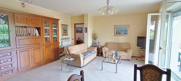 5 rooms Apartment in Borgomanero, Italy No. 288571 5