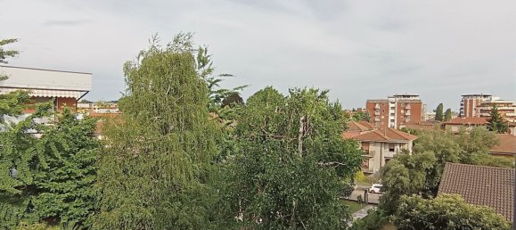 5 rooms Apartment in Borgomanero, Italy No. 288571 10