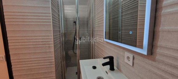 1 bedroom Apartment in Ciutat Vella, Spain No. 161037 6