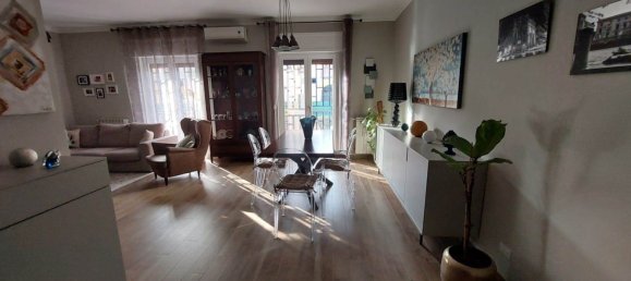 2 chambres Appartement à Palermo, Italy No. 365431 2