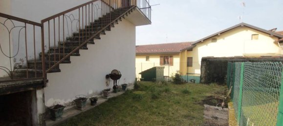 2 bedrooms House in Colle Brianza, Italy No. 381233 5