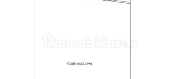 5 bedrooms House in Carrara, Italy No. 349461 3