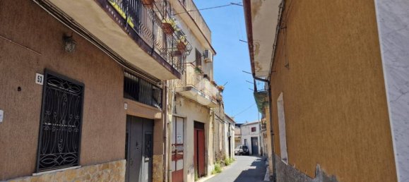 Casa de 1 dormitorio en Aci Sant'Antonio, Italy No. 322608 4