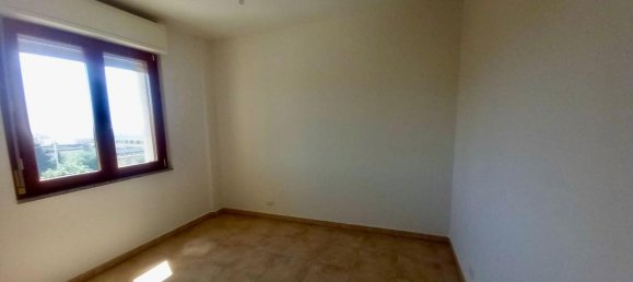 3 rooms Apartment in Sassari, Italy No. 295995 7