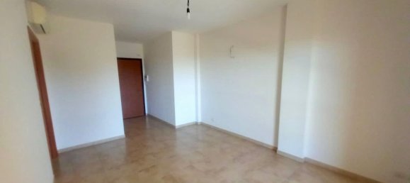 3 rooms Apartment in Sassari, Italy No. 295995 2