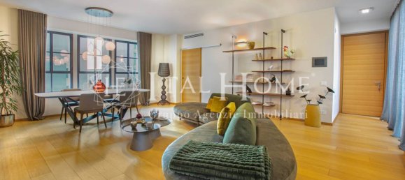 2 bedrooms Apartment in Bergamo, Italy No. 343304 3