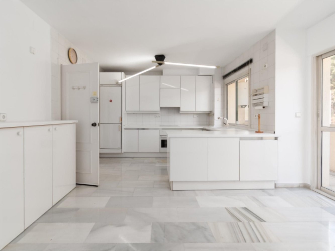 Пентхаус с 4 спальнями в Марбелья, Испания № 142521