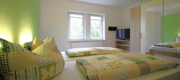 5 rooms Townhouse in Vogelsbergkreis, Germany No. 36325 9