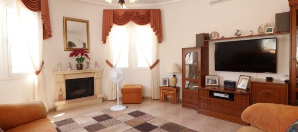 Вилла с 3 спальнями в Рохалес, Испания № 176481 3