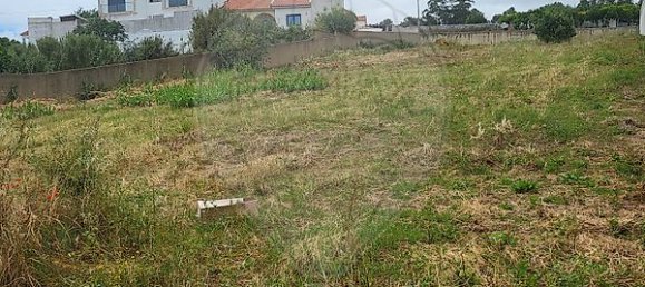 2 bedrooms House in Alenquer, Portugal No. 49051 2