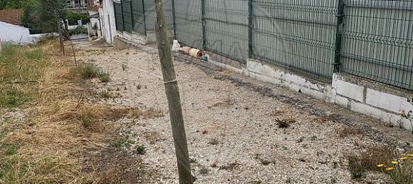 2 bedrooms House in Alenquer, Portugal No. 49051 3