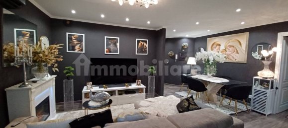 2 bedrooms Apartment in Verres, Italy No. 84325 7