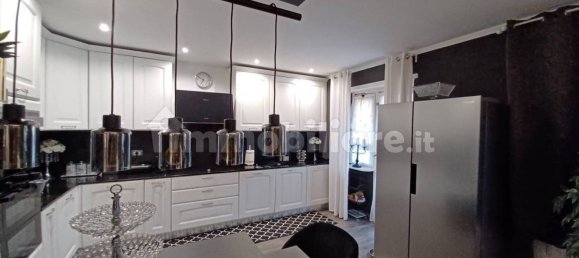 2 bedrooms Apartment in Verres, Italy No. 84325 5