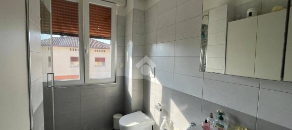 3 bedrooms Apartment in Pordenone, Italy No. 23424 53