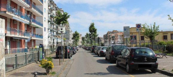 3 bedrooms Apartment in Portici, Italy No. 158660 2