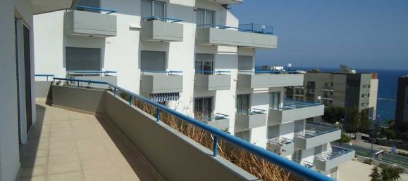3 bedrooms Apartment in Agios Tychonas, Cyprus No. 11691 9