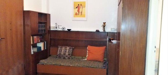 3 rooms Apartment in Turin, Italy No. 202442 4