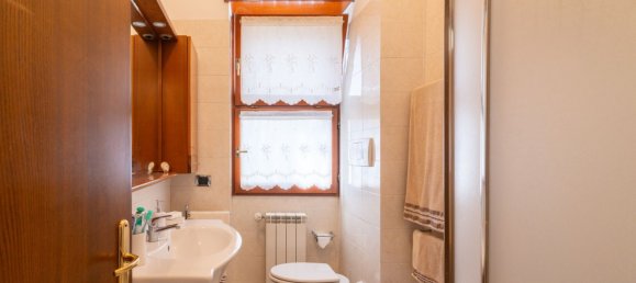 Apartamento de 4 habitaciónes en Rome, Italy No. 191274 5