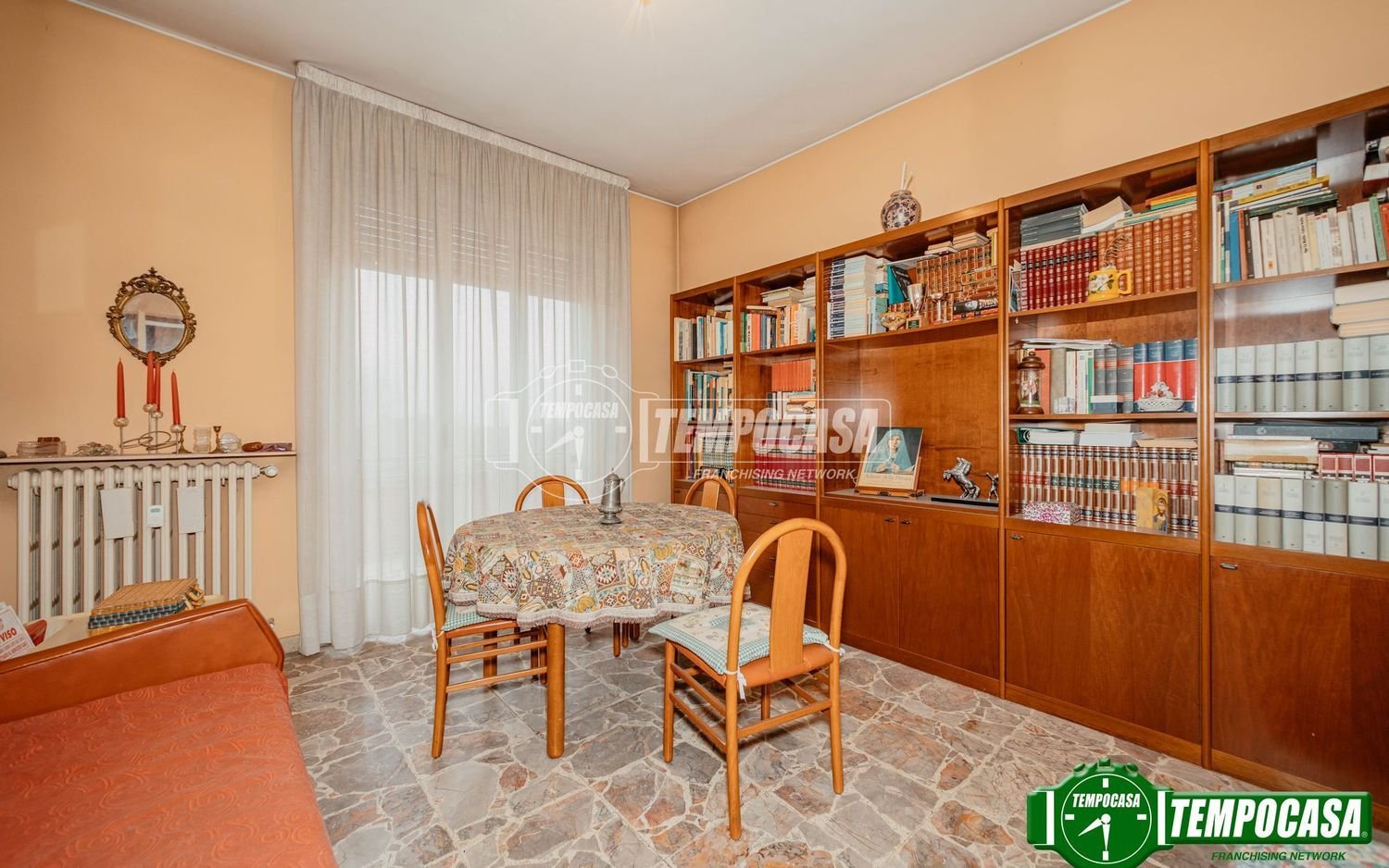Apartamento de 4 divisões em Voghera, Italy N.º 5538
