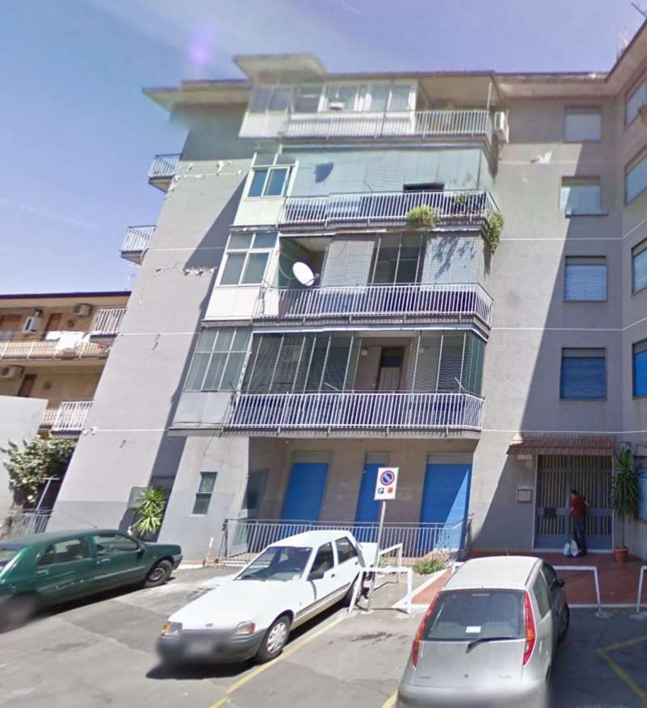 3 rooms Apartment in Gravina di Catania, Italy No. 46944