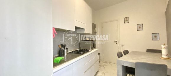 2 bedrooms Apartment in Lecco, Italy No. 378227 12