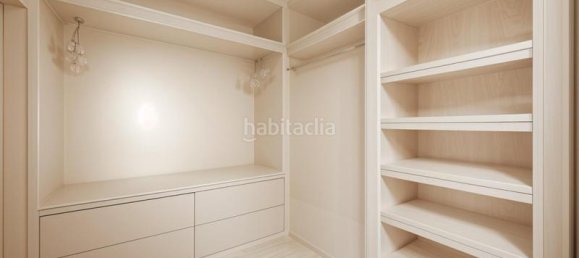 Дуплекс с 2 спальнями в Мадрид, Испания № 127387 12