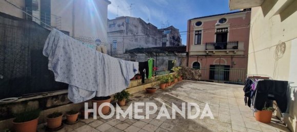 4-Zimmer Wohnung in Catania, Italy, Nr. 76642 22
