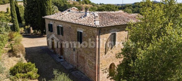 4 bedrooms House in Asciano, Italy No. 57595 15