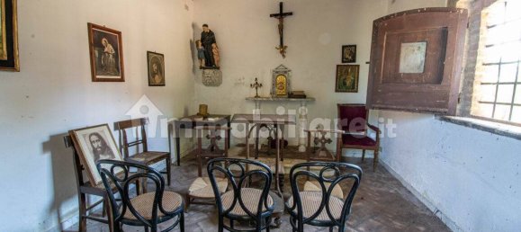 4 bedrooms House in Asciano, Italy No. 57595 14