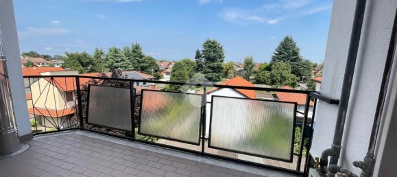 Квартира с 2 спальнями в Арконате, Италия № 366539 14