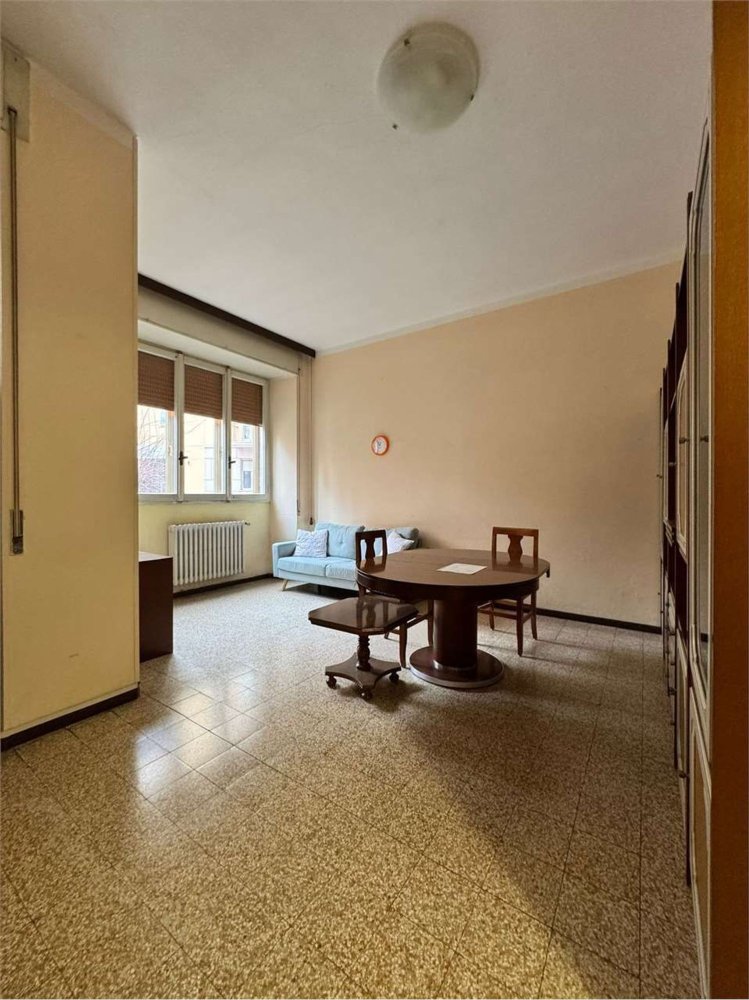 Apartamento de 4 divisões em Mantua, Italy N.º 246946