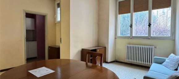 Apartamento de 4 divisões em Mantua, Italy N.º 246946 2