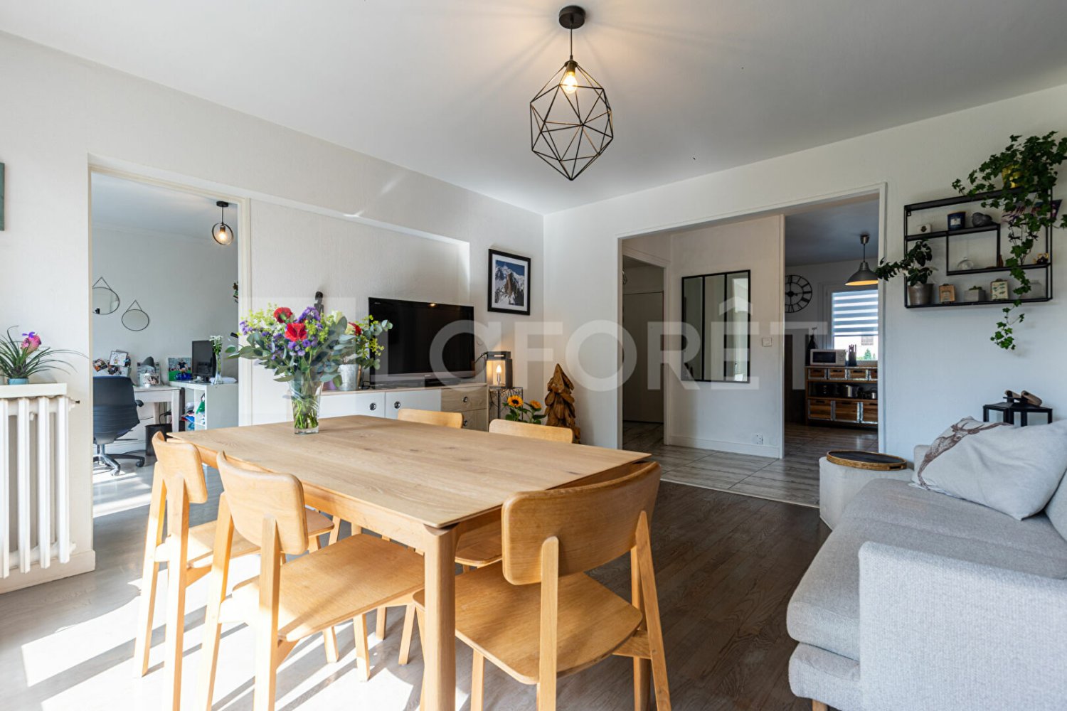 3 bedrooms Apartment in Haute-Savoie, France No. 300910